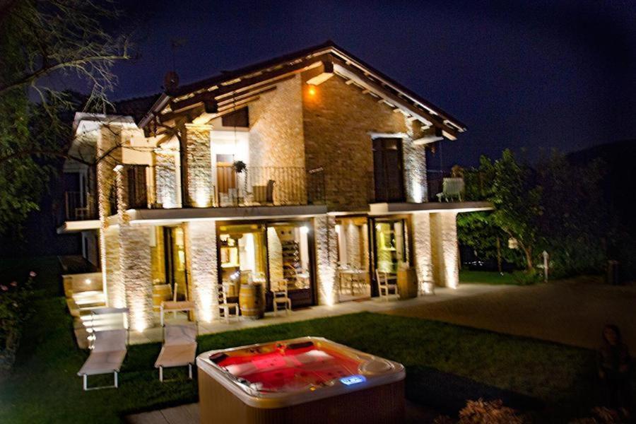 Villa Laura Castellinaldo Kültér fotó