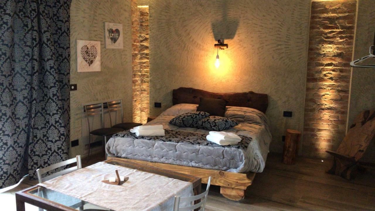 Villa Laura Castellinaldo Kültér fotó